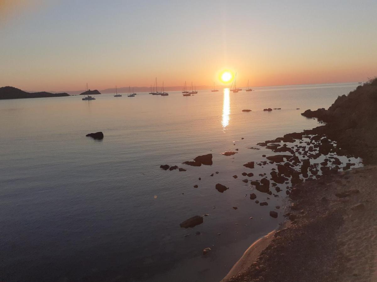 Appartamento A Pula In Zona Residenziale Luaran gambar
