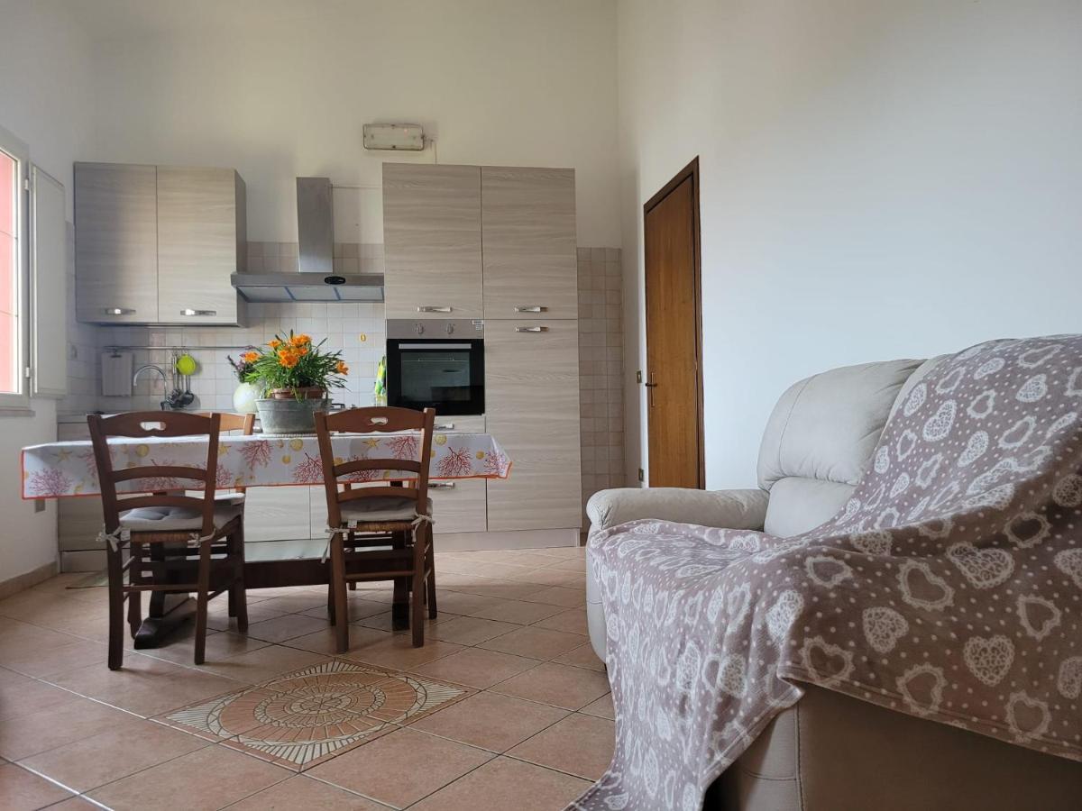 Appartamento A Pula In Zona Residenziale Luaran gambar